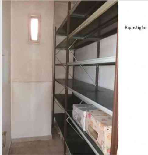 Vendesi appartamento zona Noce via serradifalco