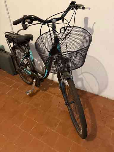 BICICLETTA ELETTRICA MAI UTILIZZATA
