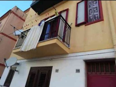 Casa vacanza San Nicola L'Arena 100 metri dal mare