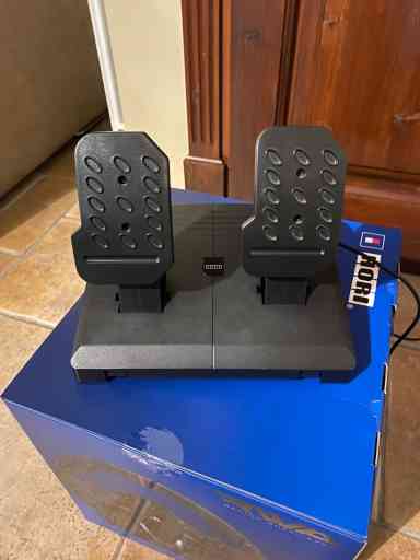 VOLANTE HORI RWA PER PLAYSTATION 3 E 4, PC