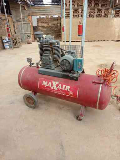 COMPRESSORE MAXAIR 250