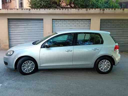 vendo VolksWagen GOLF TSI 105 Hp usata